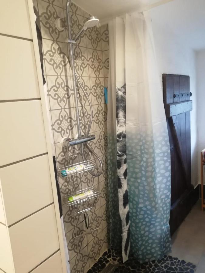 Kleine Galerie Apartment Fuer 3 Mit Kueche Kamin Netflix Parken Und Hofladen Steinhofel Εξωτερικό φωτογραφία