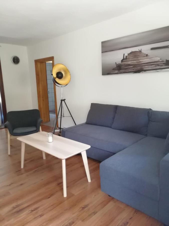 Kleine Galerie Apartment Fuer 3 Mit Kueche Kamin Netflix Parken Und Hofladen Steinhofel Εξωτερικό φωτογραφία
