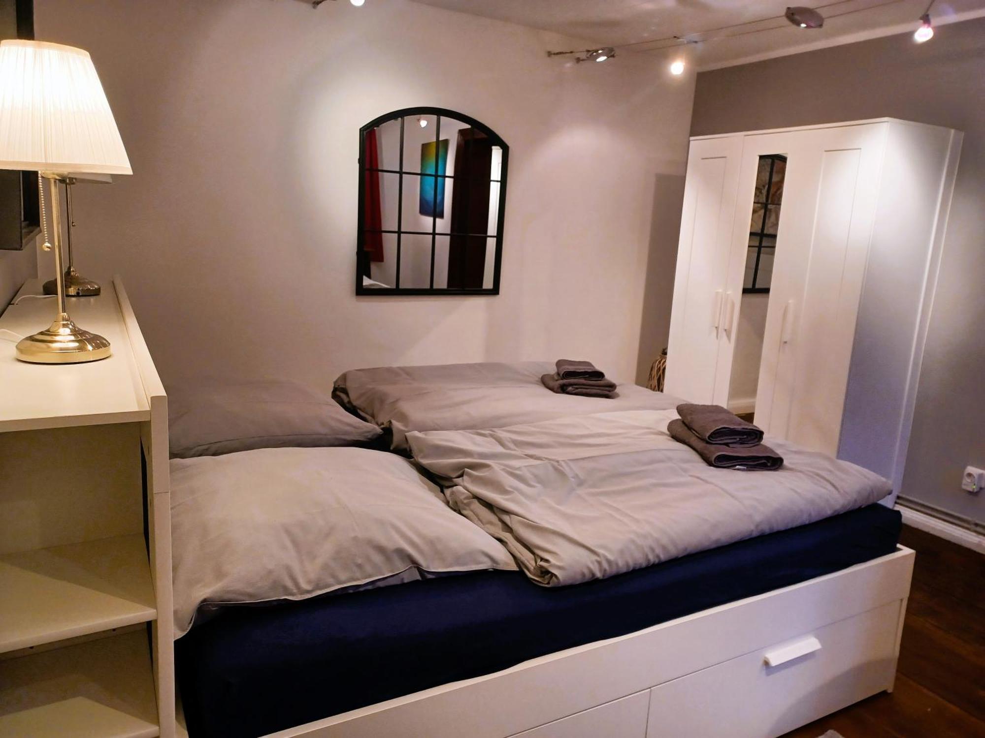 Kleine Galerie Apartment Fuer 3 Mit Kueche Kamin Netflix Parken Und Hofladen Steinhofel Εξωτερικό φωτογραφία