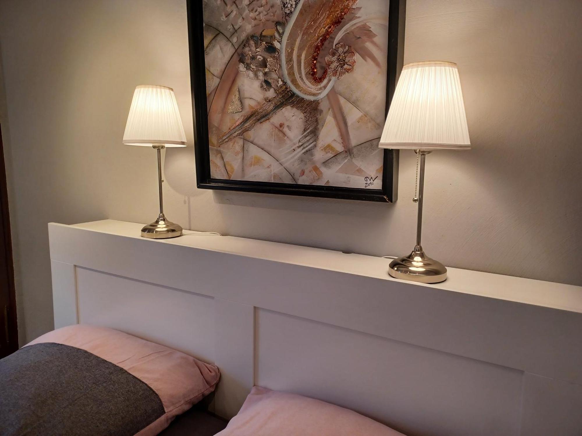 Kleine Galerie Apartment Fuer 3 Mit Kueche Kamin Netflix Parken Und Hofladen Steinhofel Εξωτερικό φωτογραφία