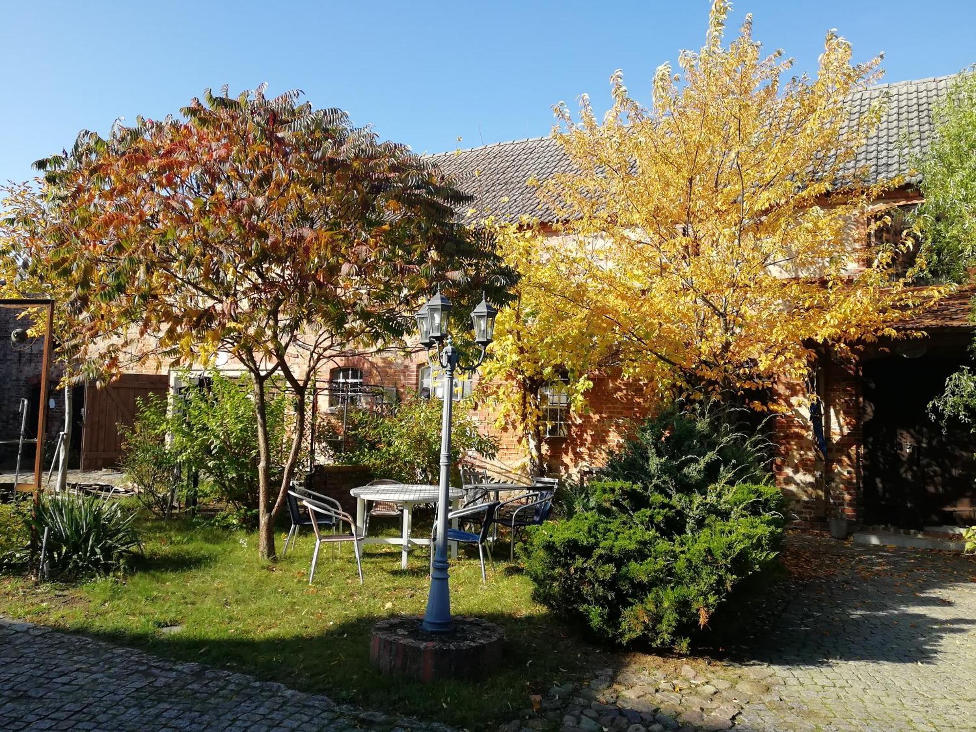 Kleine Galerie Apartment Fuer 3 Mit Kueche Kamin Netflix Parken Und Hofladen Steinhofel Εξωτερικό φωτογραφία